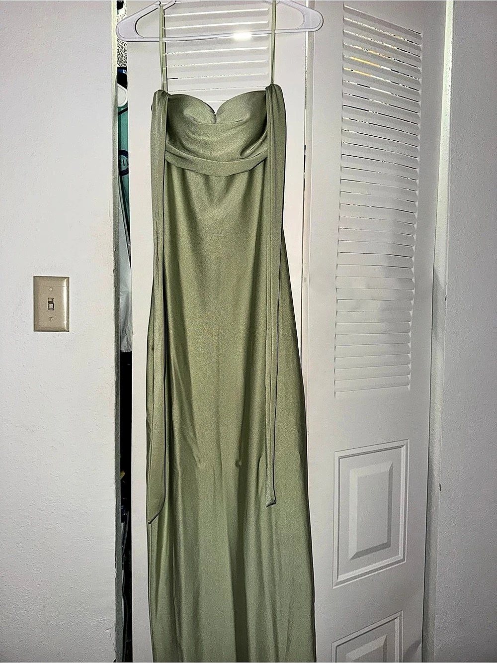 Windsor Maxi Draped Dress in Green Size Medium Like New